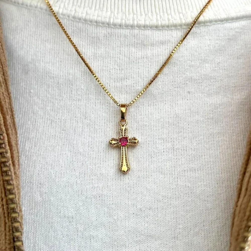 y2k style gold chain link small cross jesus necklace - Picture 5 of 7